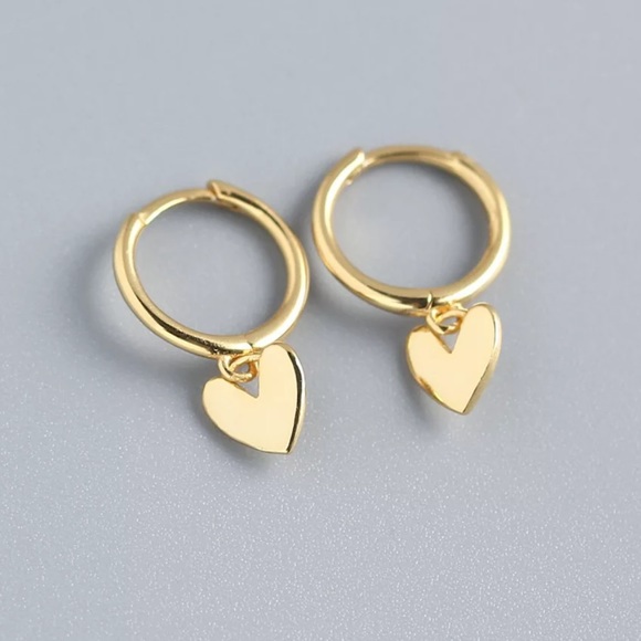 NEW GOLD TASSEL HEART HOOP EARRINGS - Picture 3 of 8